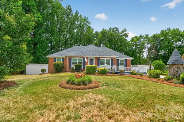 6507 Paleface Place, Charlotte, NC 28214