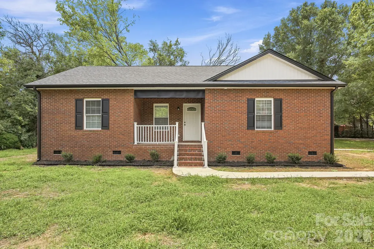 302 Hunter Street, York, SC 29745 - #1
