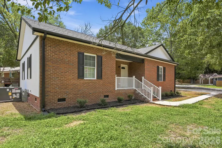 302 Hunter Street, York, SC 29745 - #3