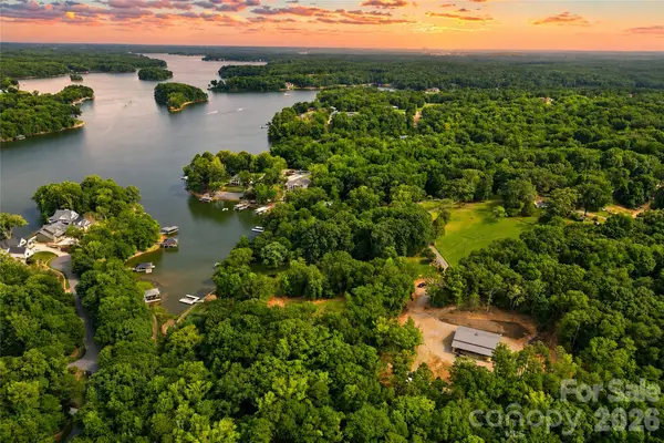 1147 Whispering Winds Drive, Catawba, NC 28609