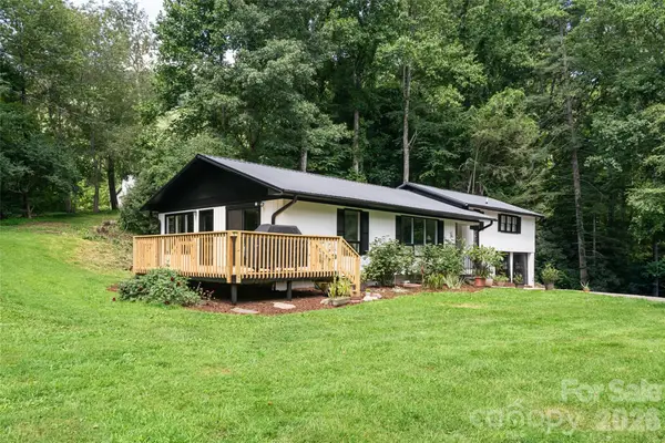 360 Pinners Cove Road, Asheville, NC 28803
