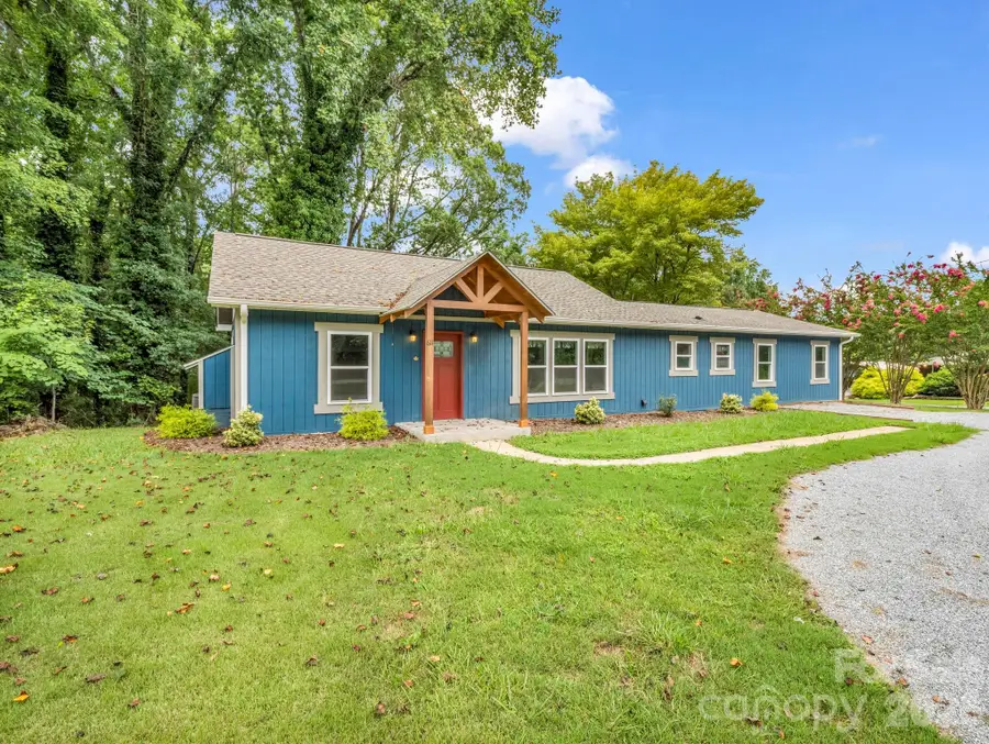 611 Peniel Road, Columbus, NC 28722 - #3