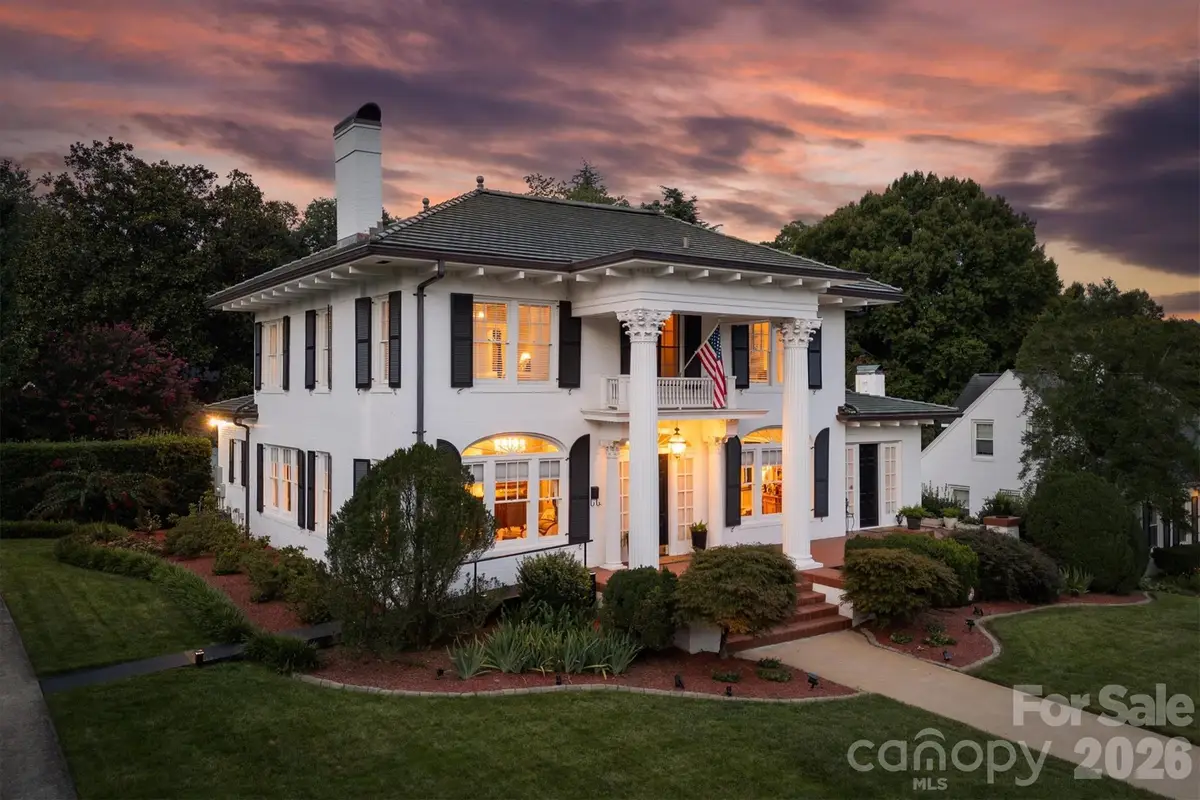 501 Norwood Street Sw, Lenoir, NC 28645 - #1