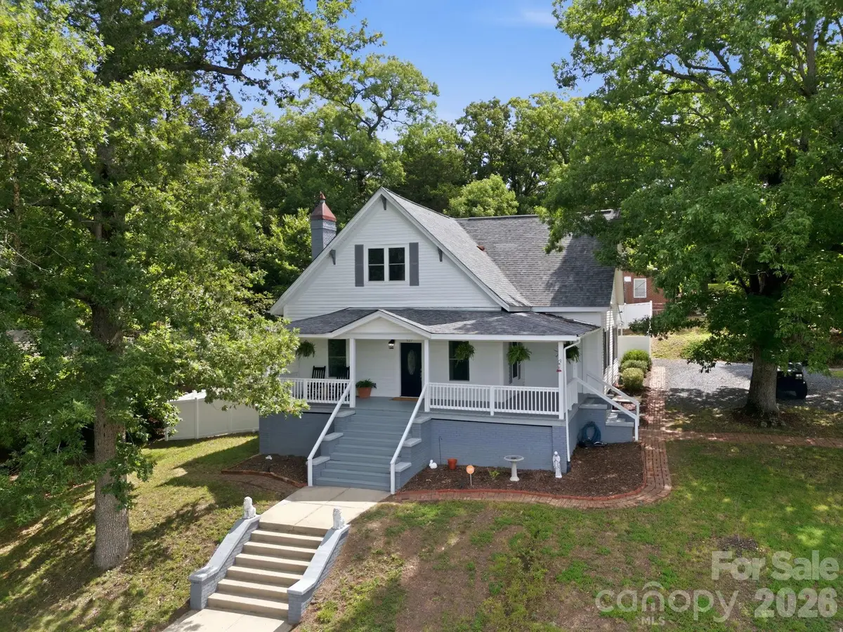 527 S 2nd Street, Albemarle, NC 28001 - #1