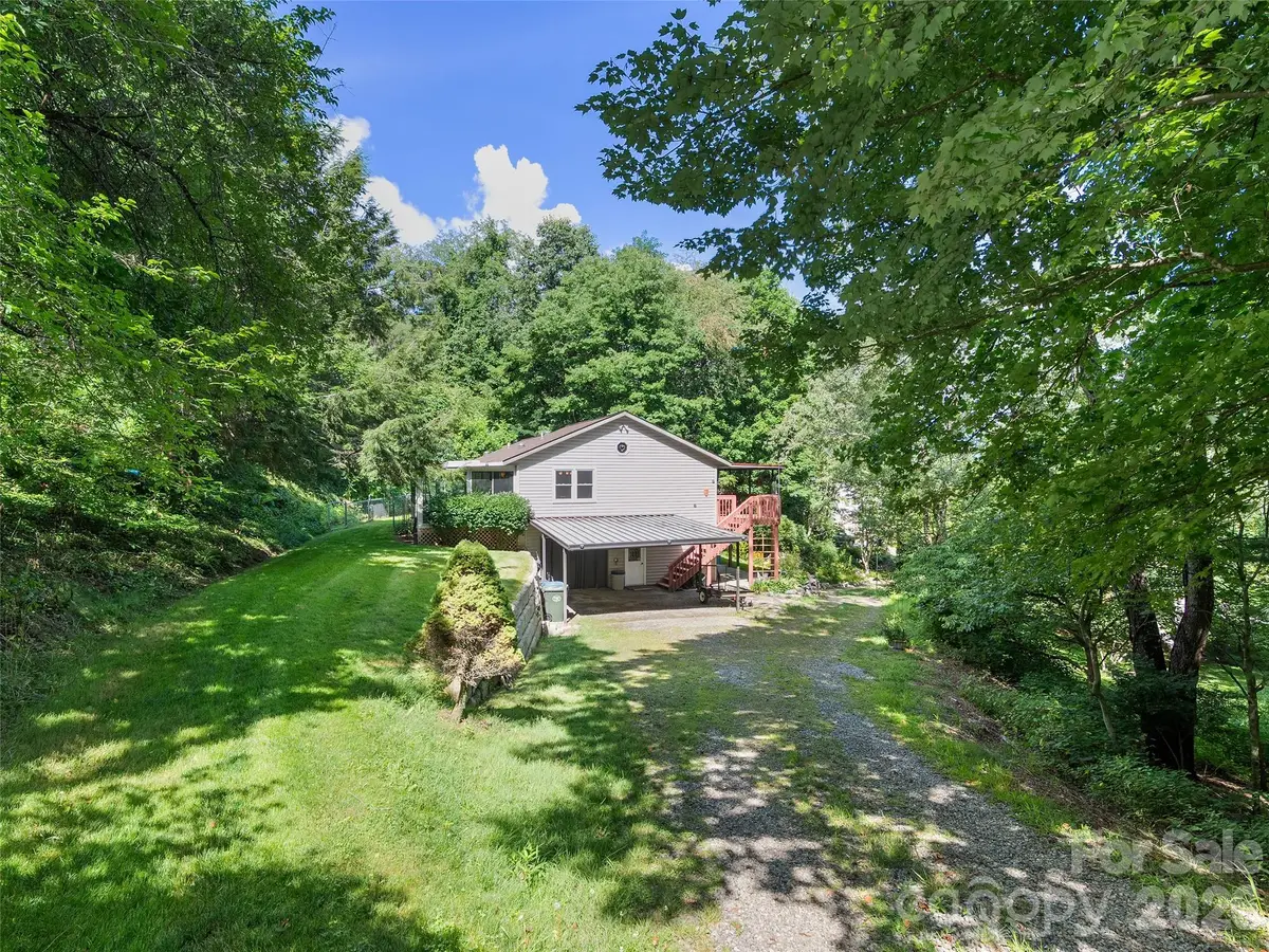 462 Farley Street, Waynesville, NC 28786 - #1