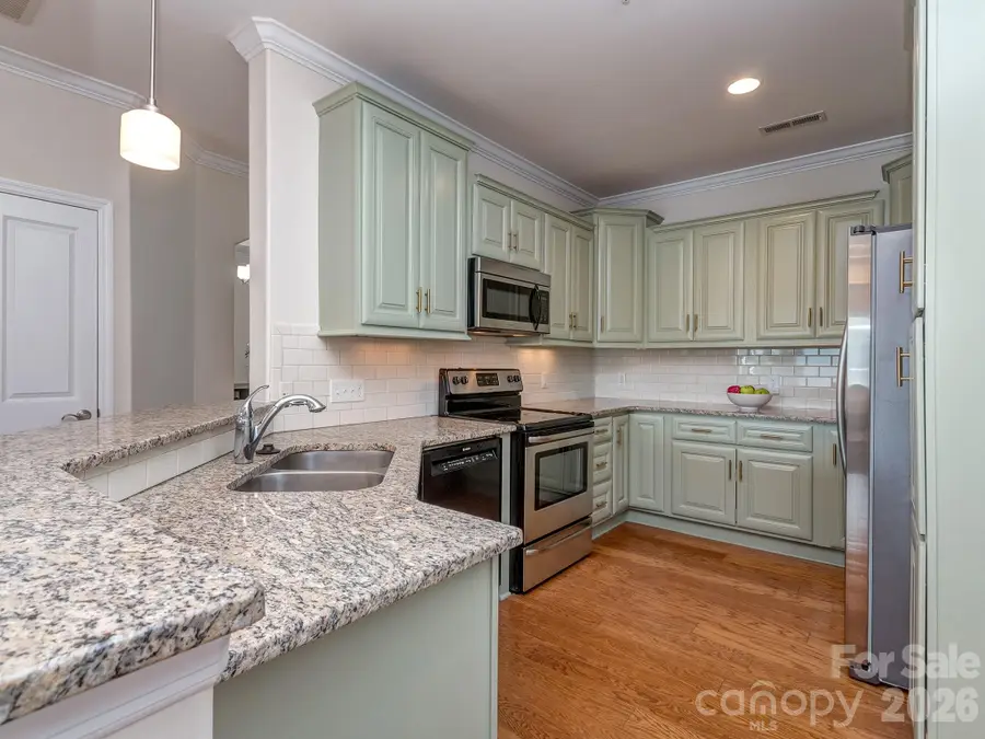 6605 Central Pacific Avenue #403, Charlotte, NC 28210 - #2