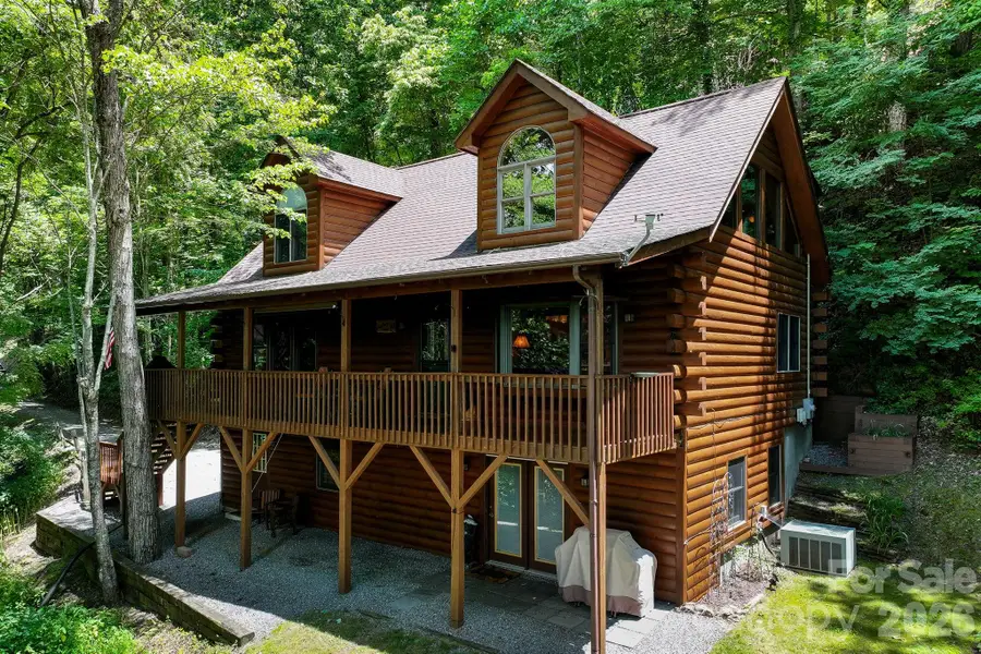 394 Hickory Drive, Waynesville, NC 28786 - #3
