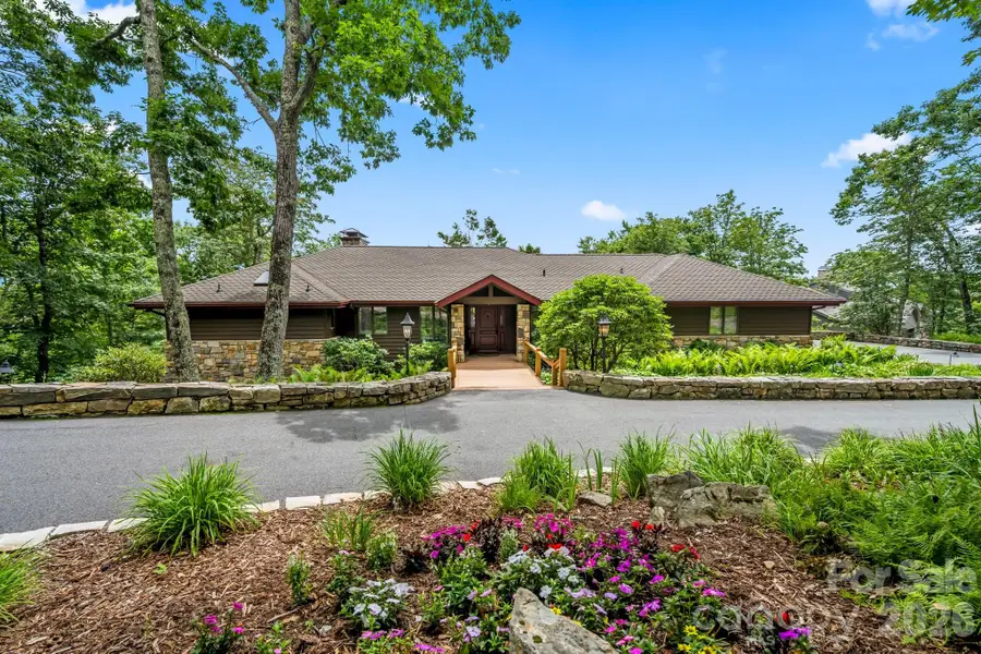 815 Crest Trail, Linville, NC 28646 - #2