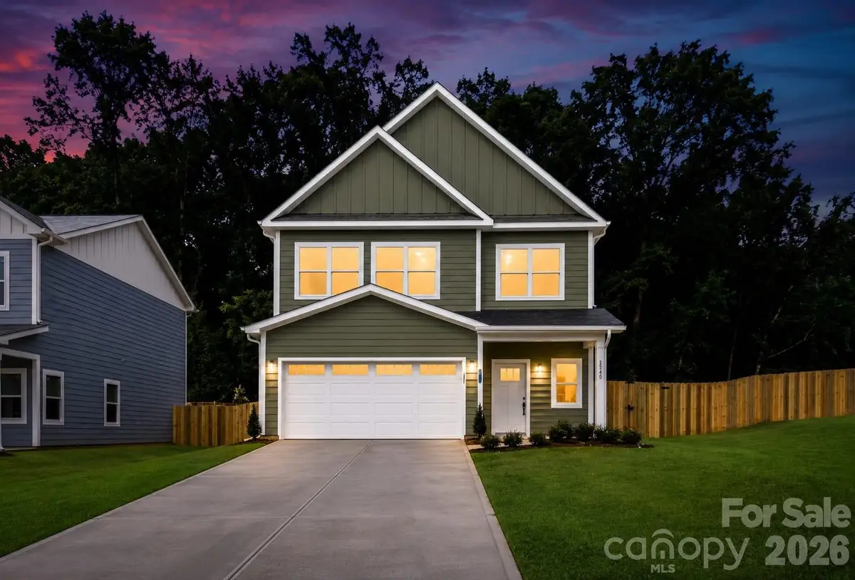 6210 Linda Vista Lane, Charlotte, NC 28216 - #1