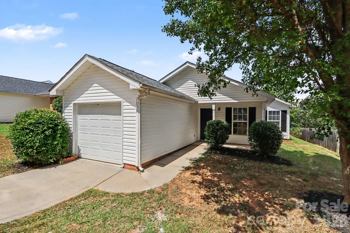 7035 Red Bud Circle, Charlotte, NC 28214 - #1