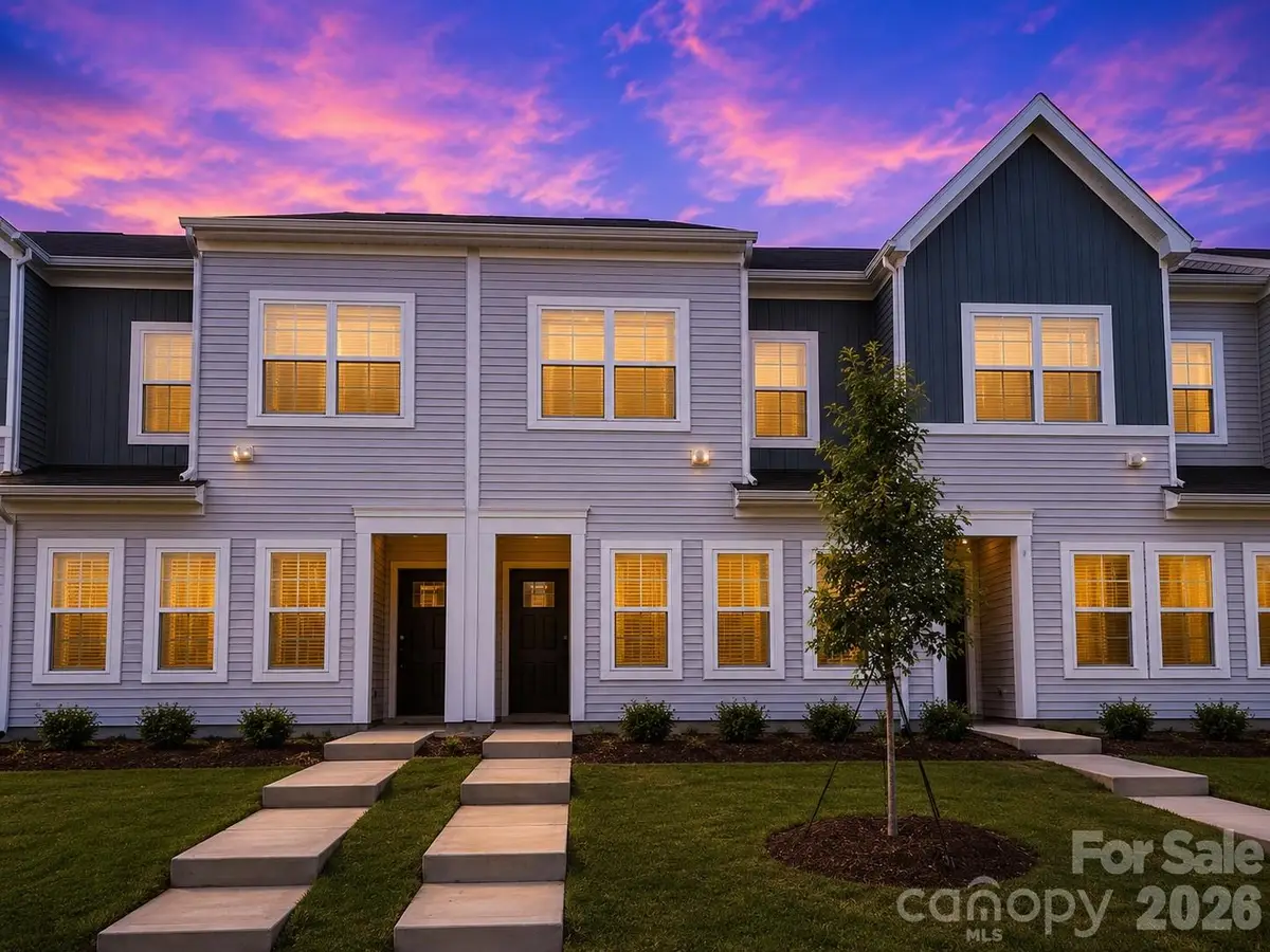 4628 Lakeview Road, Charlotte, NC 28216 - #1