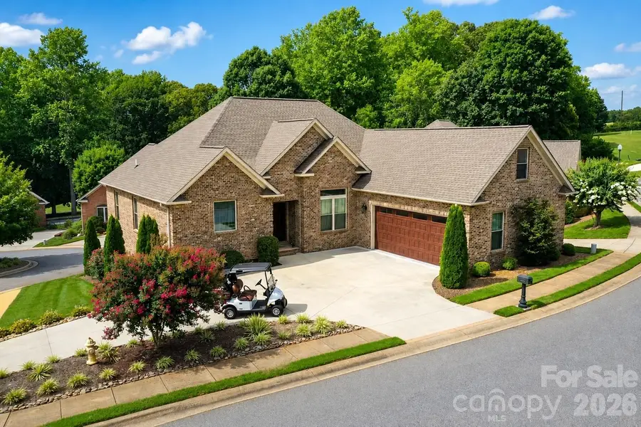 3793 Sarazen Court Ne, Conover, NC 28613 - #2
