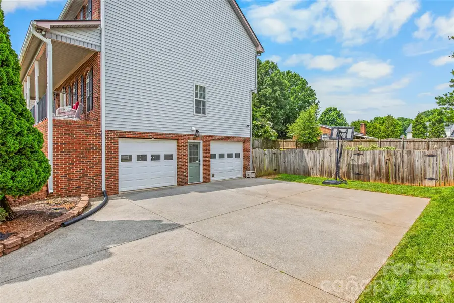 1005 Lisa Run Drive, Kernersville, NC 27284 - #3