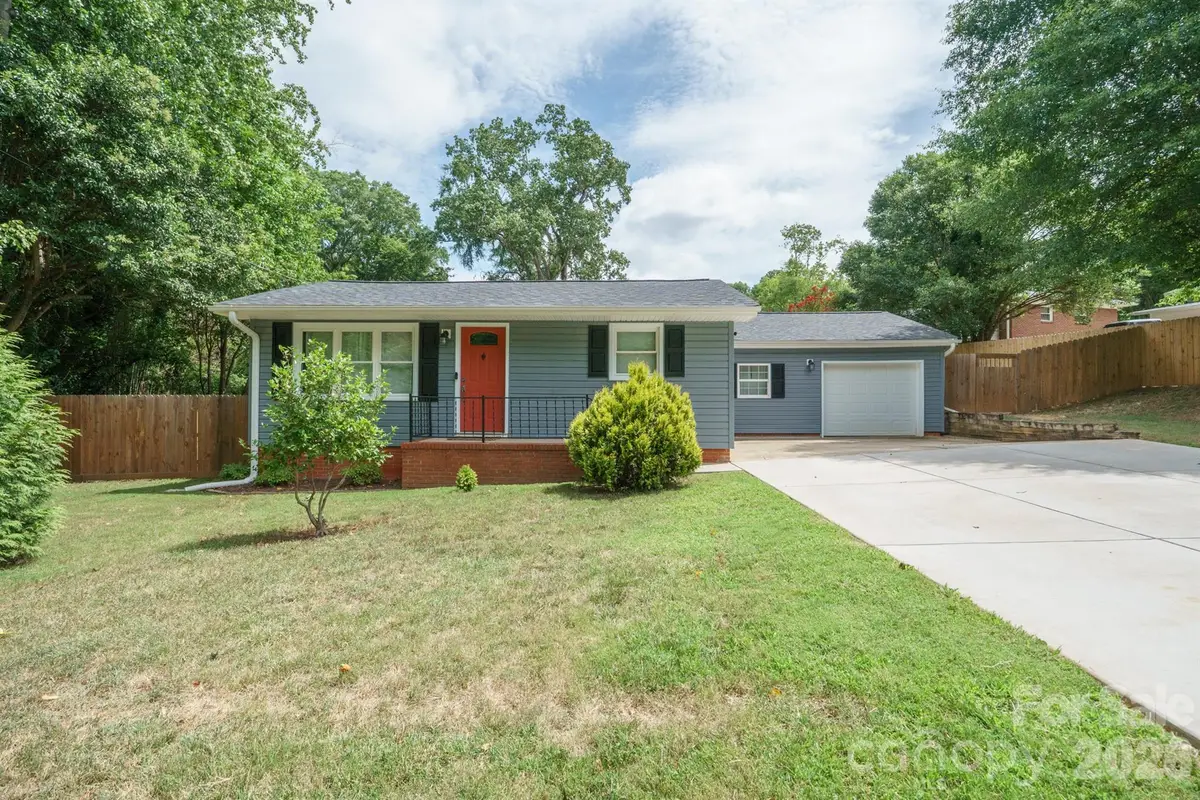 200 Point Circle, Belmont, NC 28012 - #1