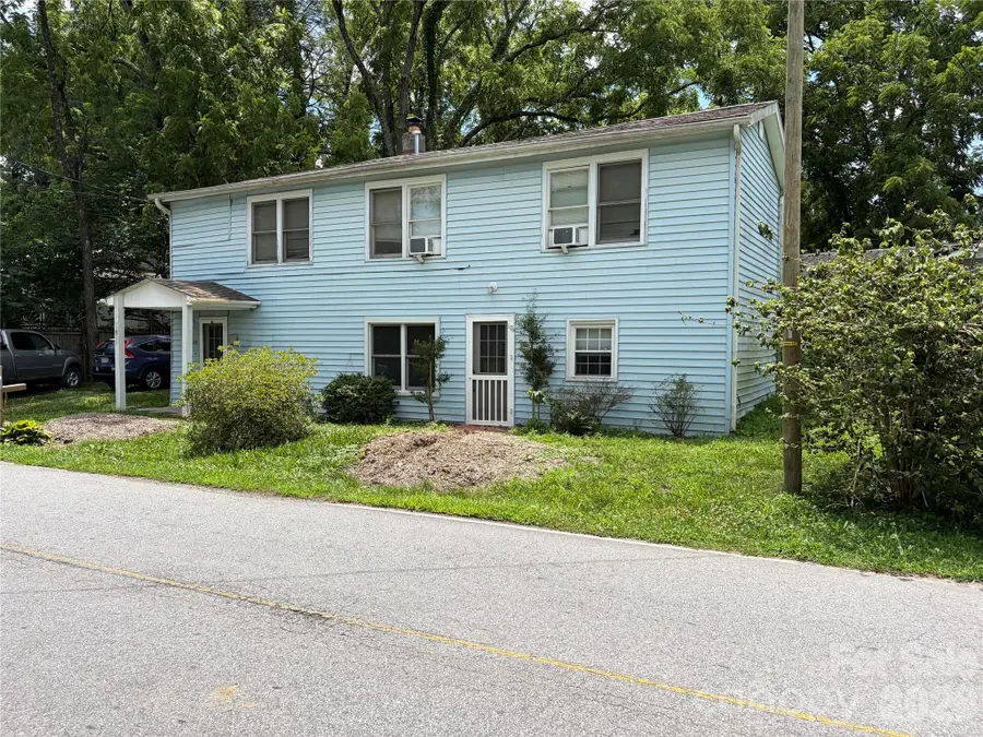 401 N Lakeside Drive, Hendersonville, NC 28739 - #2