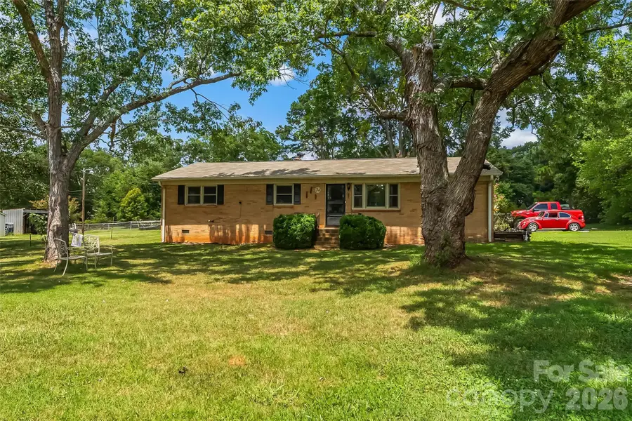 315 Windwood Drive, Bessemer City, NC 28016 - #2