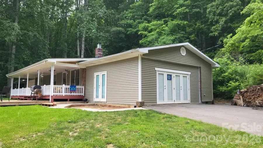 9 Wooded Valley Lane, Burnsville, NC 28714 - #2