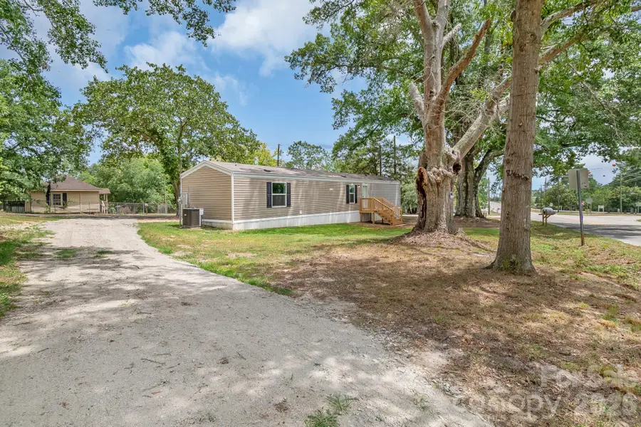 7627 Kershaw Camden Highway, Kershaw, SC 29067 - #2