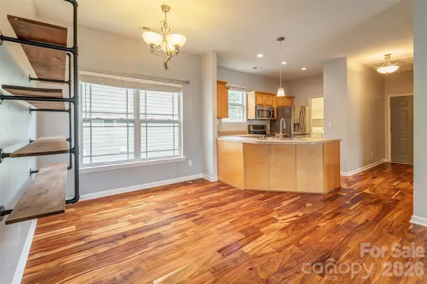 15 Mill Creek Loop, Asheville, NC 28806