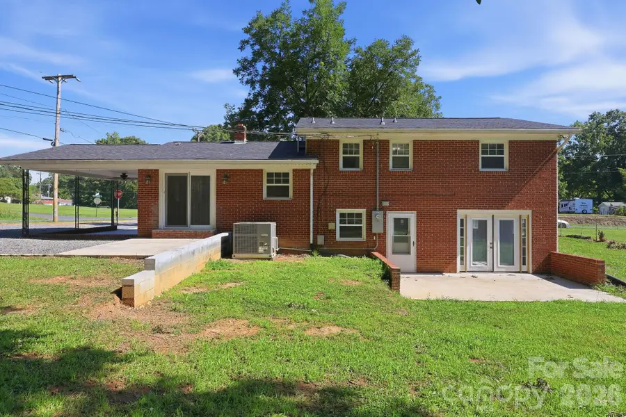 1300 Montgomery Avenue, Albemarle, NC 28001 - #3