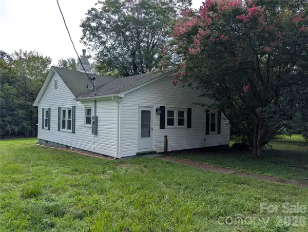 661 Central Street, Hudson, NC 28638