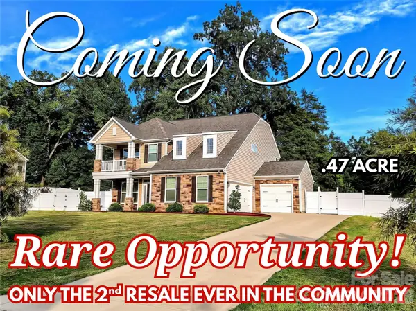 8207 Shady Pond Drive, Charlotte, NC 28227