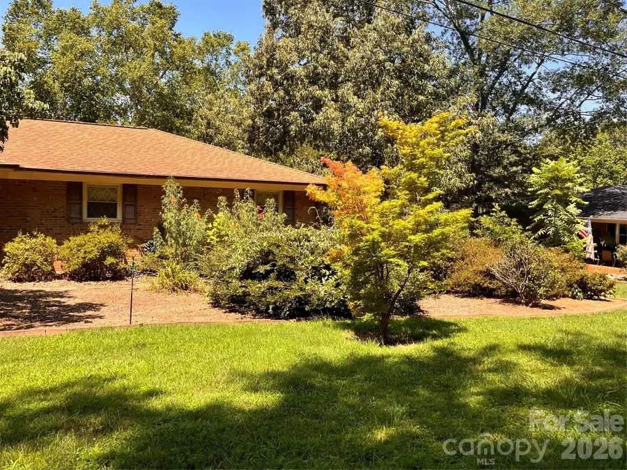 410 Thompson Street S, Stanley, NC 28164 - #3