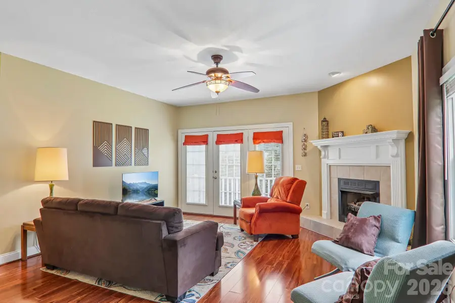 3311 Sandy Drive #1, Hendersonville, NC 28792 - #2
