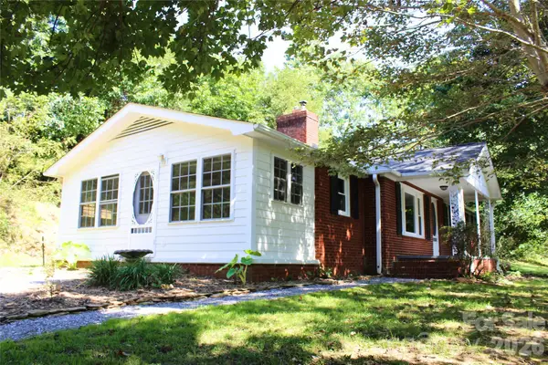 2838 Seven Mile Ridge Road, Burnsville, NC 28714