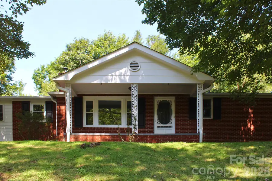 2838 Seven Mile Ridge Road, Burnsville, NC 28714 - #3
