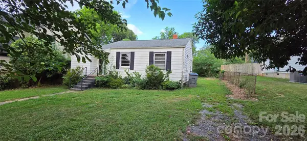 2216 Yadkin Avenue, Charlotte, NC 28205