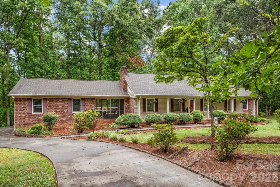 101 Magnolia Lane, Mount Holly, NC 28120 - #2