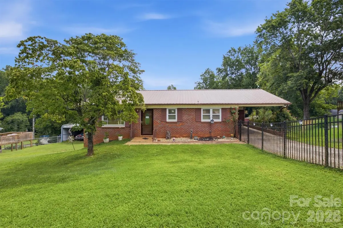 1082 Maple Street, Granite Falls, NC 28630 - #1
