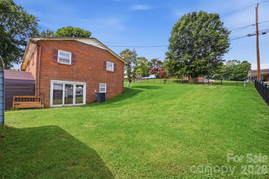 1082 Maple Street, Granite Falls, NC 28630 - #3