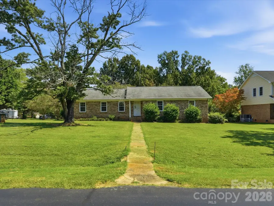 14232 Springwater Drive, Matthews, NC 28105 - #3