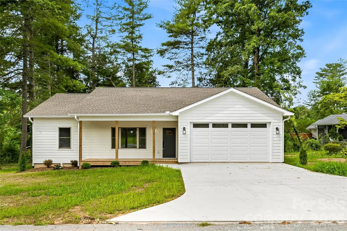 334 Woodland Drive, Hendersonville, NC 28792 - #1