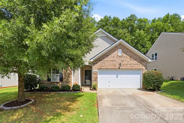 10014 Goose Landing Drive, Charlotte, NC 28269
