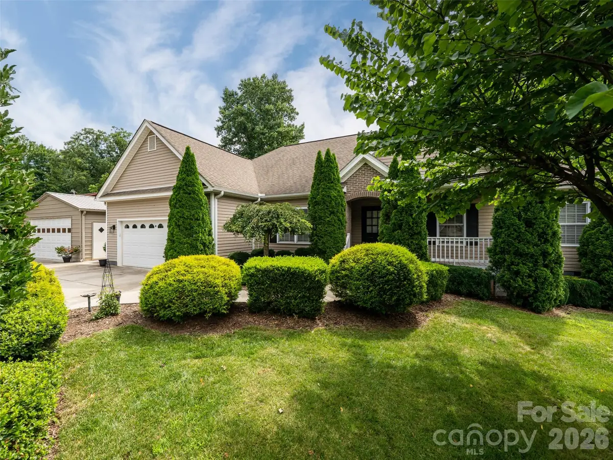 125 Craggy Street, Black Mountain, NC 28711 - #1