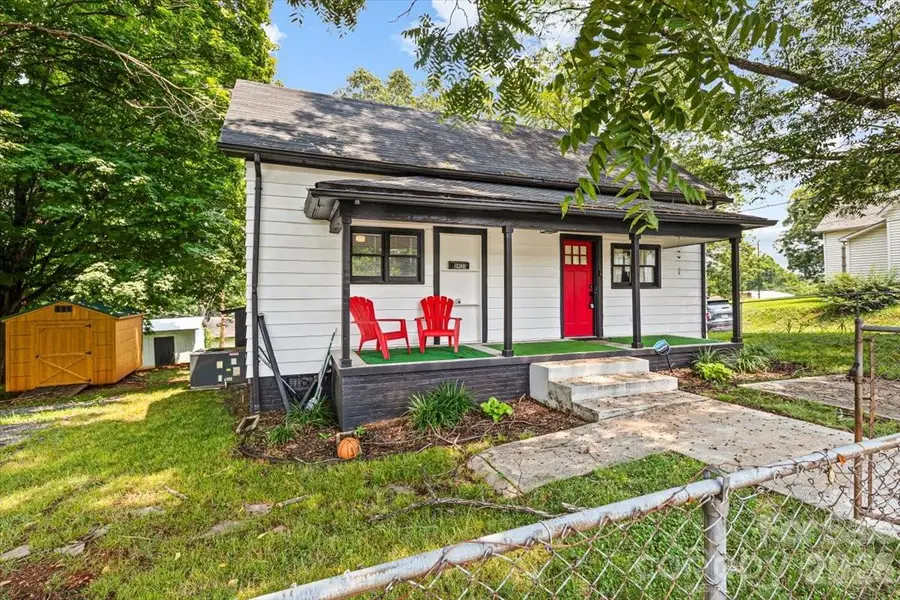 1921 4th Street Sw #83, Hickory, NC 28602 - #2