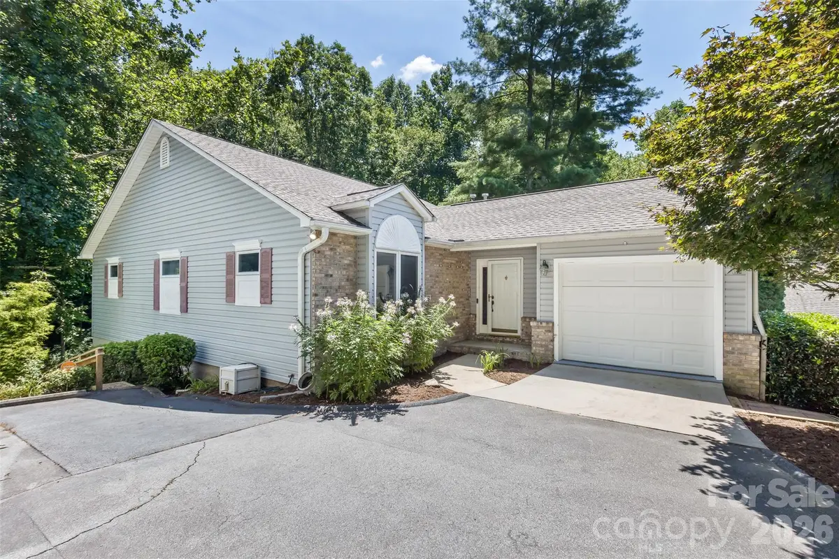 100 Titleist Way, Hendersonville, NC 28739 - #1