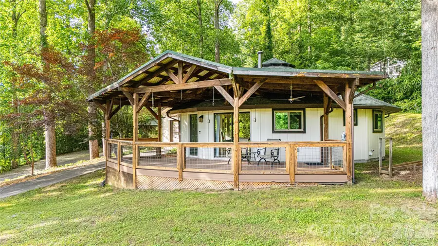 150 Freeman Knolls Drive #6, Hendersonville, NC 28792 - #2