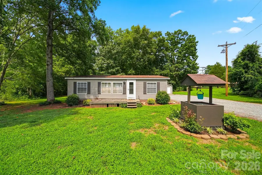 2932 Loop Road, Lincolnton, NC 28092 - #3