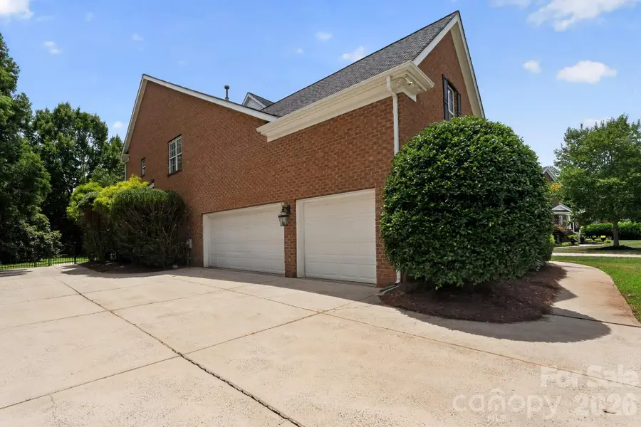 105 Castlestone Lane, Matthews, NC 28104 - #3