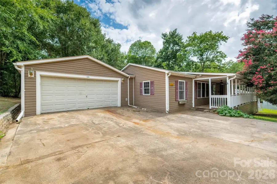 1124 Threatt Street, Lancaster, SC 29720 - #3