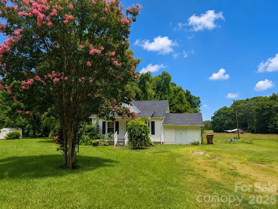 1538 Independence Square, Kannapolis, NC 28081 - #2