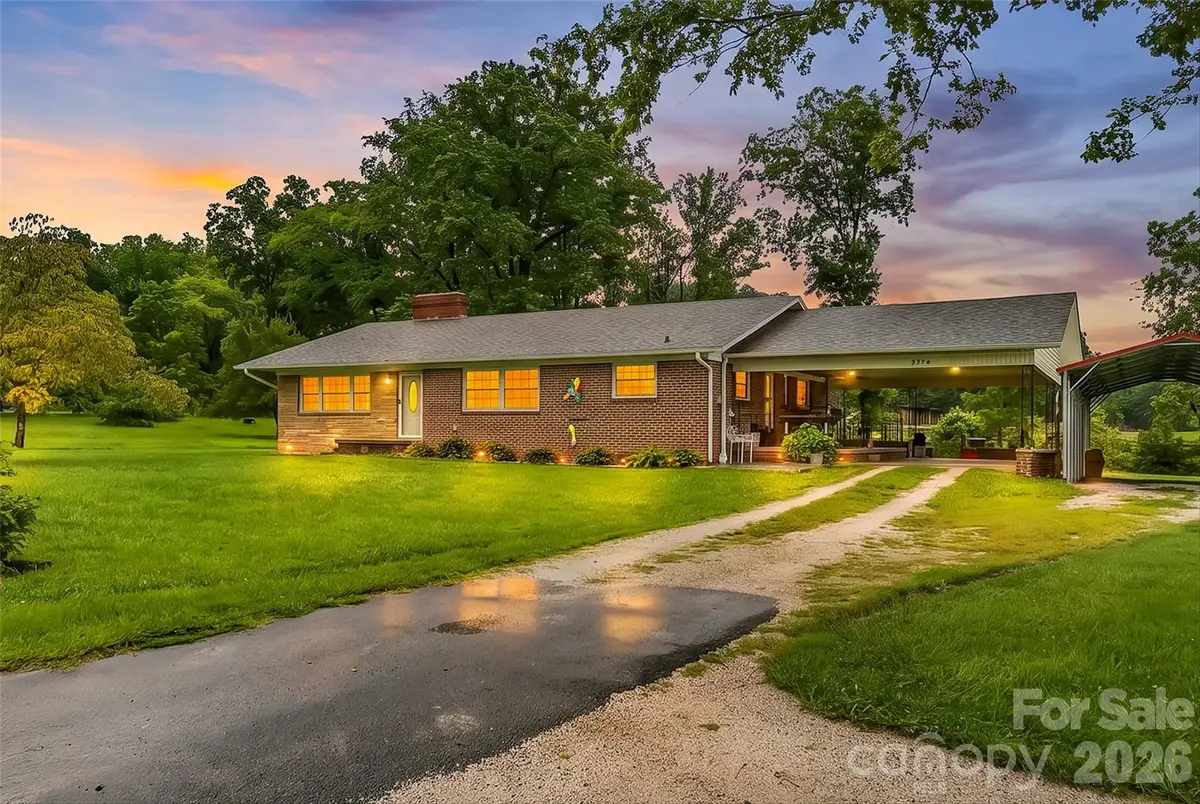 8647 Us 221 Highway N, Marion, NC 28752 - #1