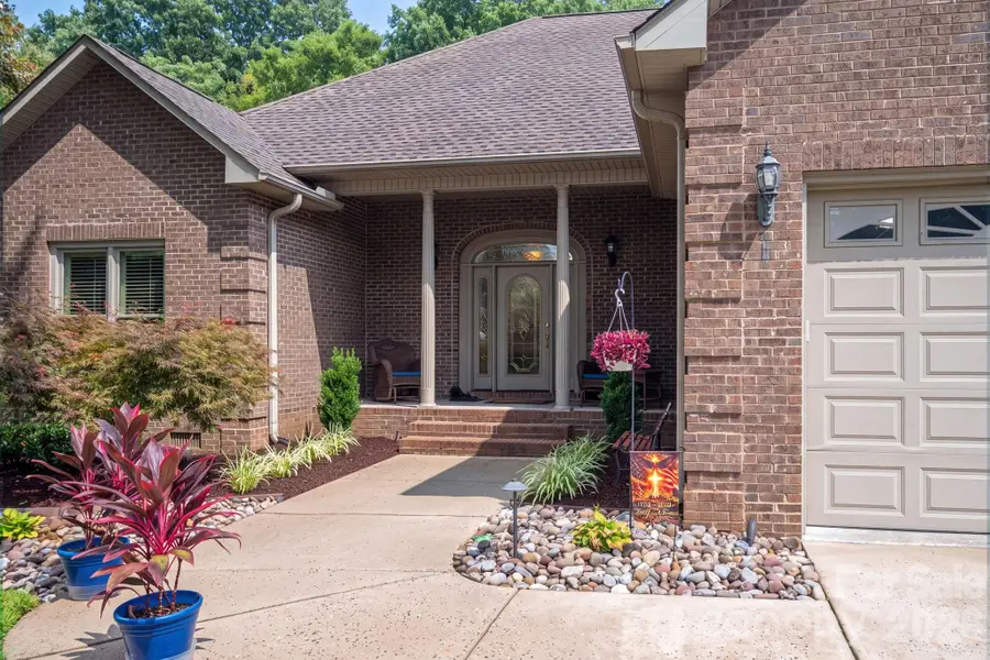 725 Hanna Woods Drive, Cramerton, NC 28032 - #3