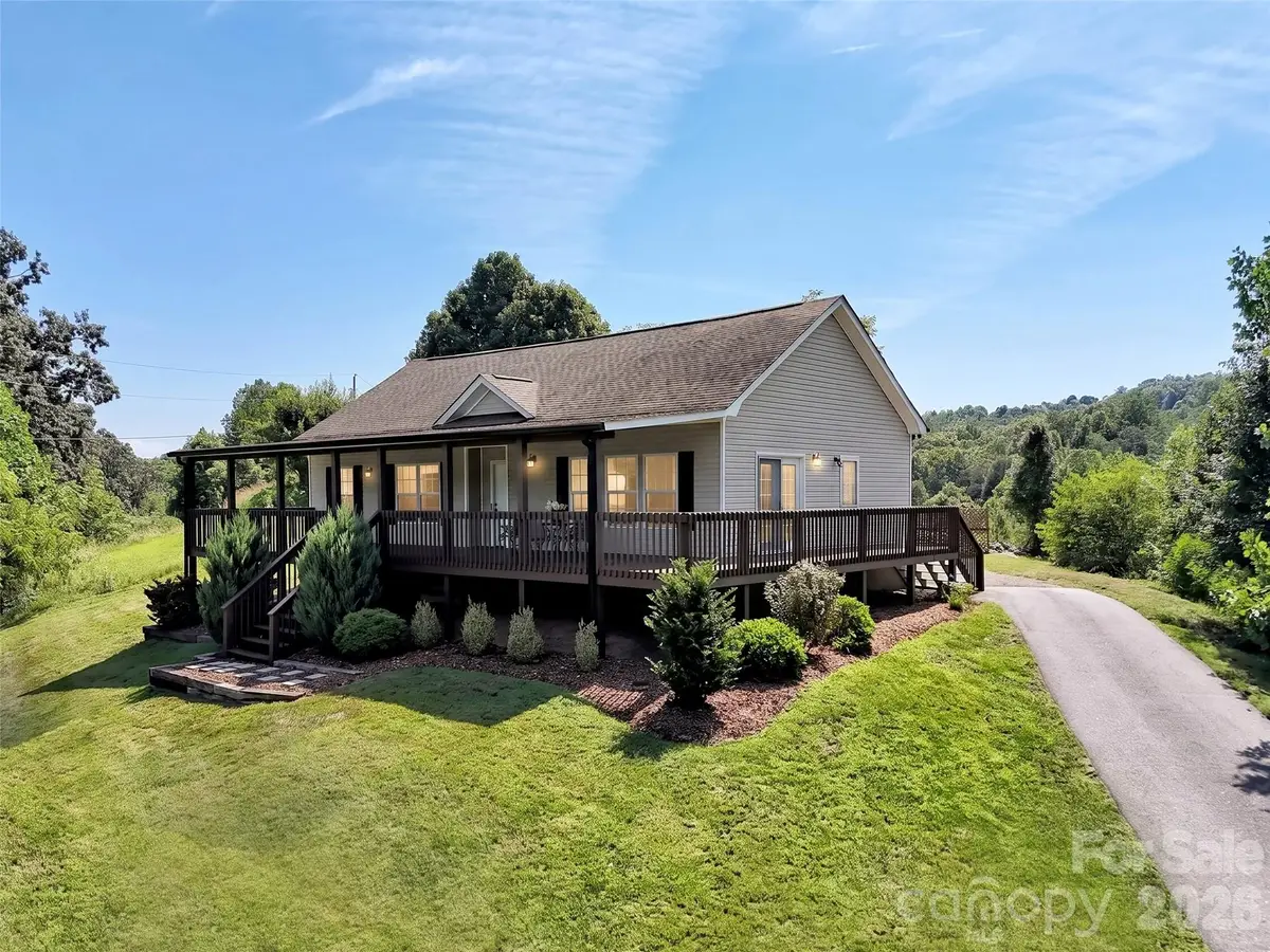 8 Worley Ridge Trail, Candler, NC 28715 - #1