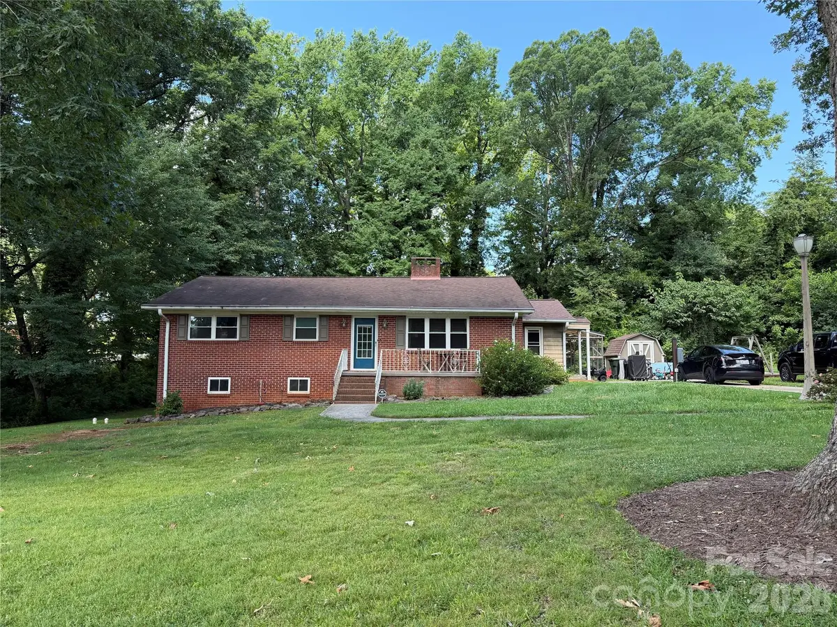 501 Rhodes Avenue, Kings Mountain, NC 28086 - #1