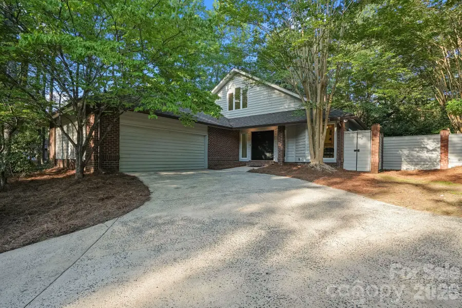 6301 Saddlebrook Court, Charlotte, NC 28226 - #2